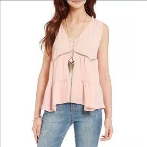 Jessica Simpson tank top